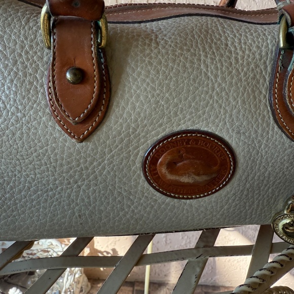 DOONEY & BOURKE USA AWL Zip Satchel Purse Doctor Bag Tote Cream /British Tan - Picture 2 of 12